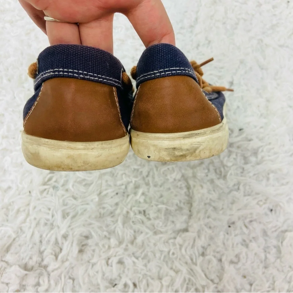 Cat & Jack Navy Blue Canvas Boat Shoes size 4
